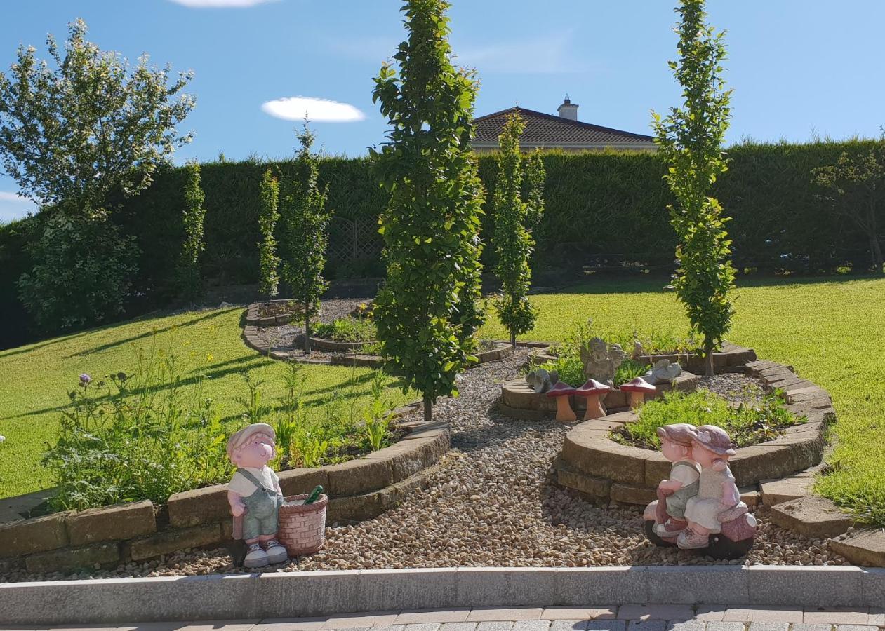 Cherville Bed & Breakfast *